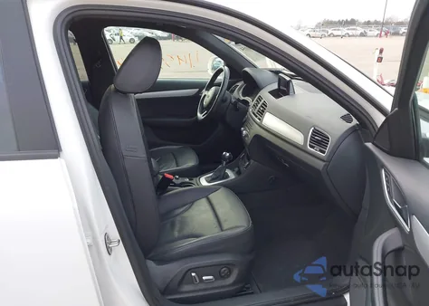 2017 Audi Q3 2.0T Premium z USA, uszkodzony, nr VIN WA1ECCFS9HR008607